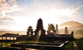 Read more about the article Menikmati Suasana Asri di Danau Tamblingan, Bali