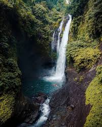 Read more about the article Air Terjun Sekumpul: Surga Alam di Bali Utara